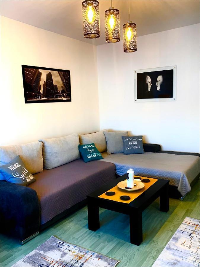 Apartman Danube ノヴィ・サド エクステリア 写真